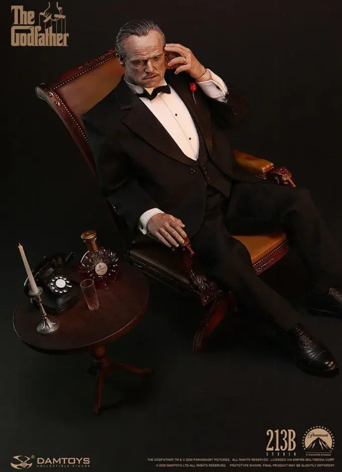 THE GODFATHER VITO CORLEONE / MARLON BRANDO SIXTH SCALE FIGURE DAMTOYS